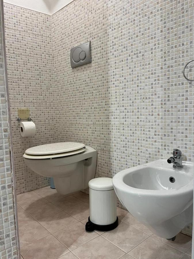 H2O Monopoli Villa Bagian luar foto