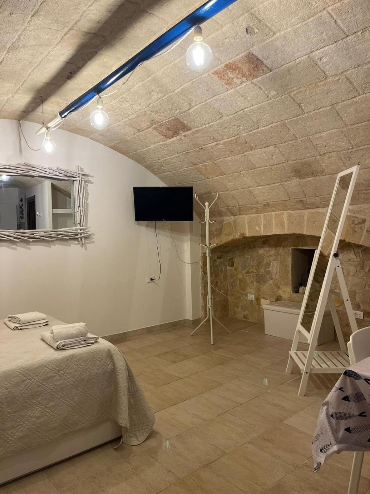 H2O Monopoli Villa Bagian luar foto